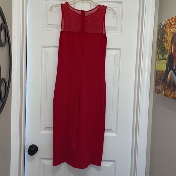 ✨Queens Red Piphany Dress, NWT - Picture 5 of 6